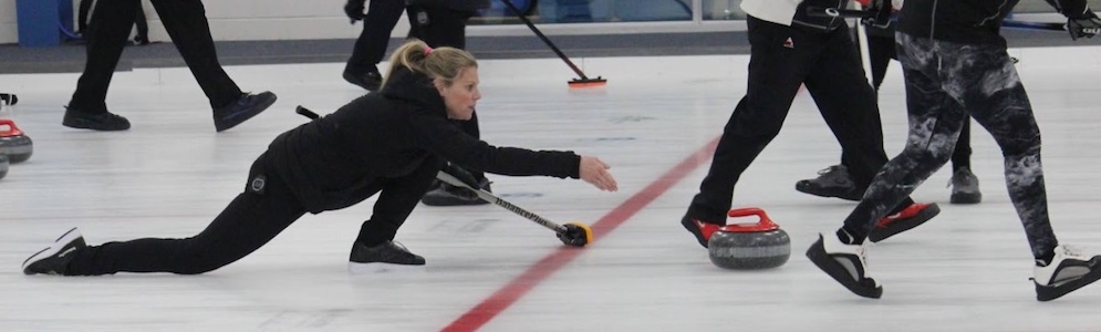 Woman-Curling-Delivery